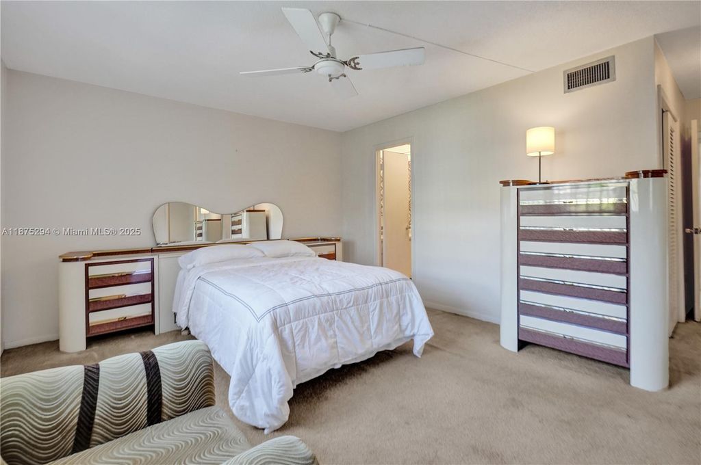 Photo of 218 NE 12th Ave #302, Hallandale Beach, FL 33009 (MLS # A11875294)