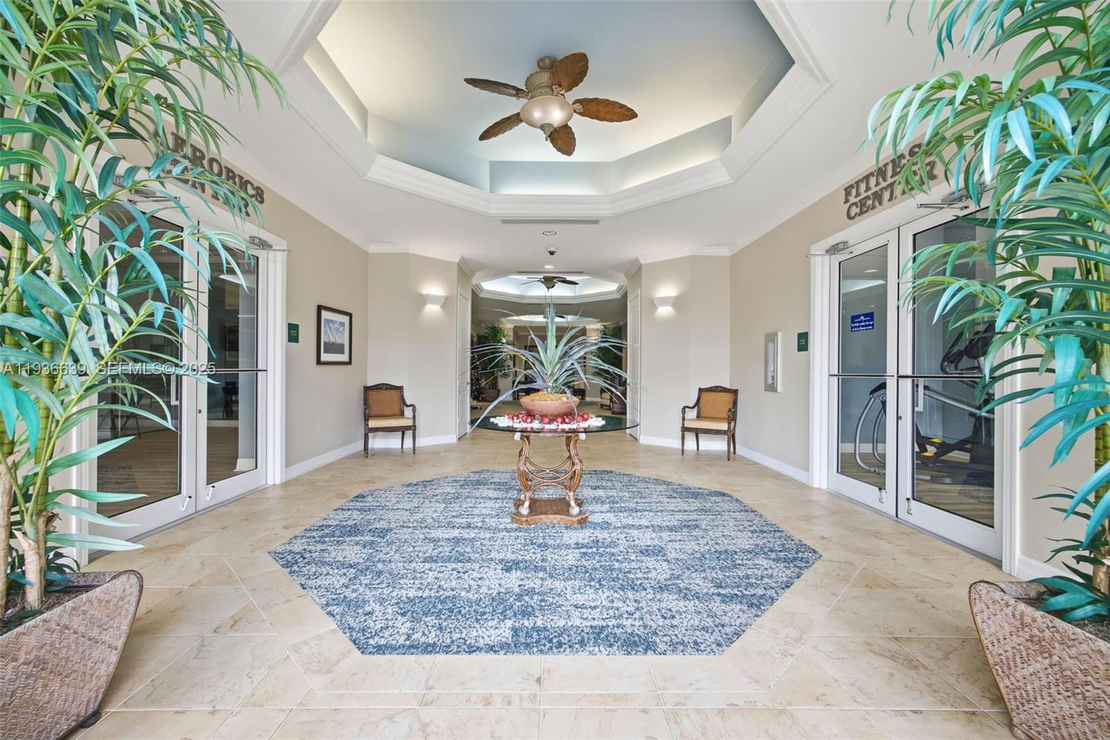 NORTH STAR YACHT CLUB - Residential