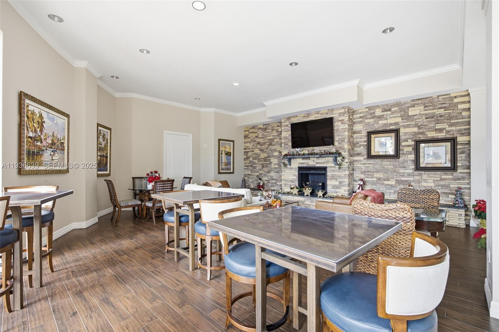 NORTH STAR YACHT CLUB - Residential