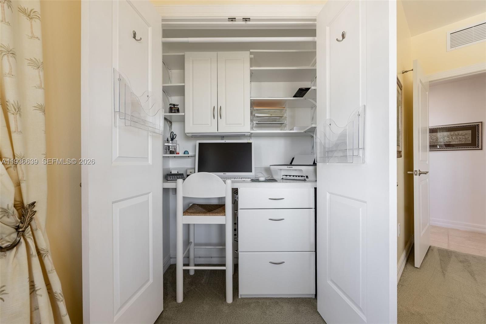 NORTH STAR YACHT CLUB - Residential