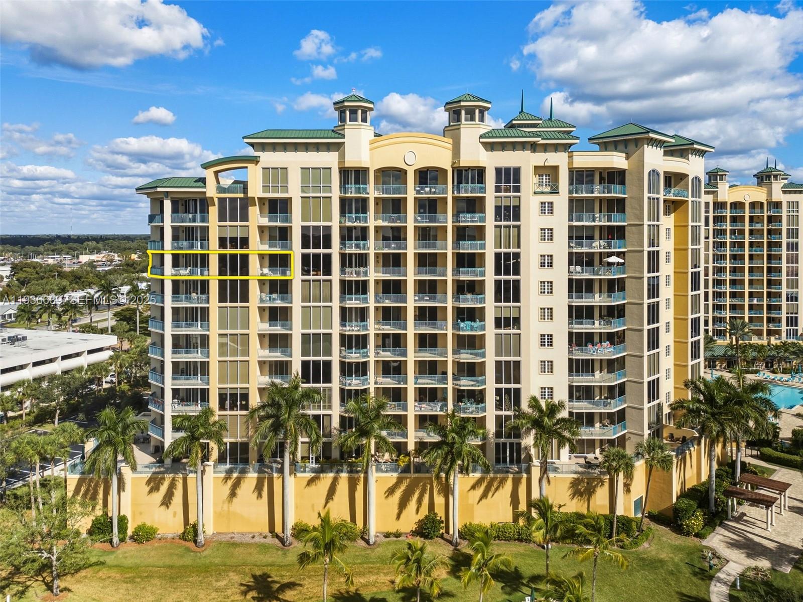 NORTH STAR YACHT CLUB - Residential