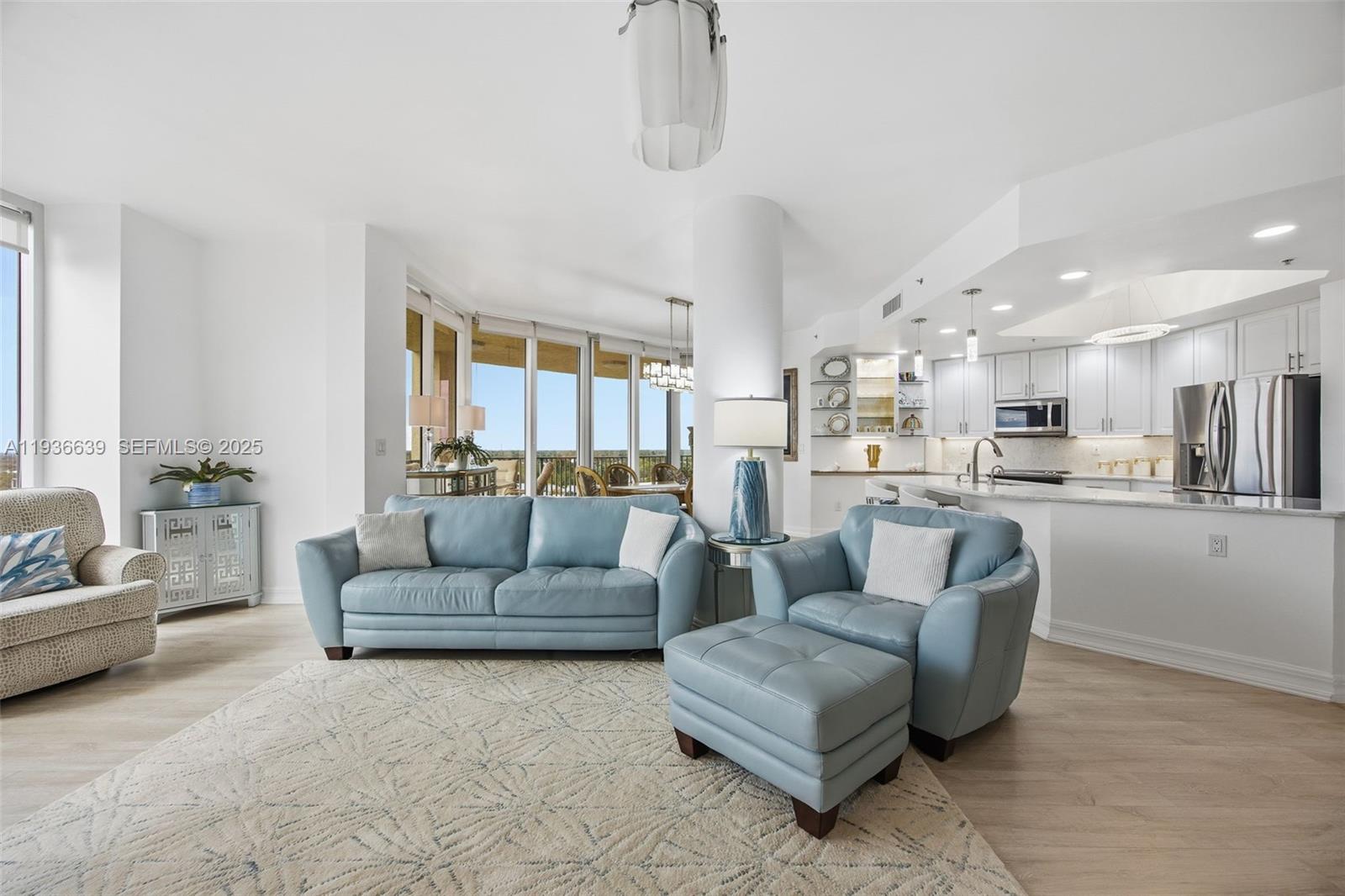 NORTH STAR YACHT CLUB - Residential