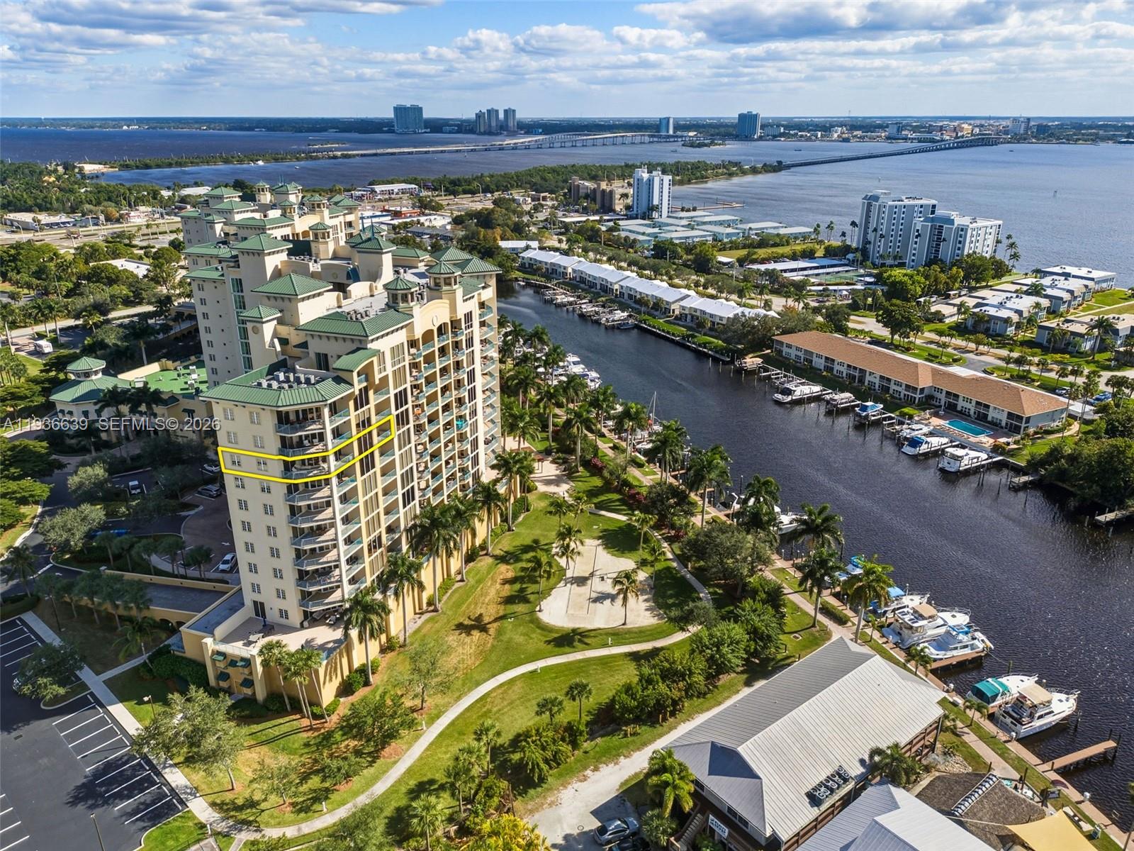 NORTH STAR YACHT CLUB - Residential