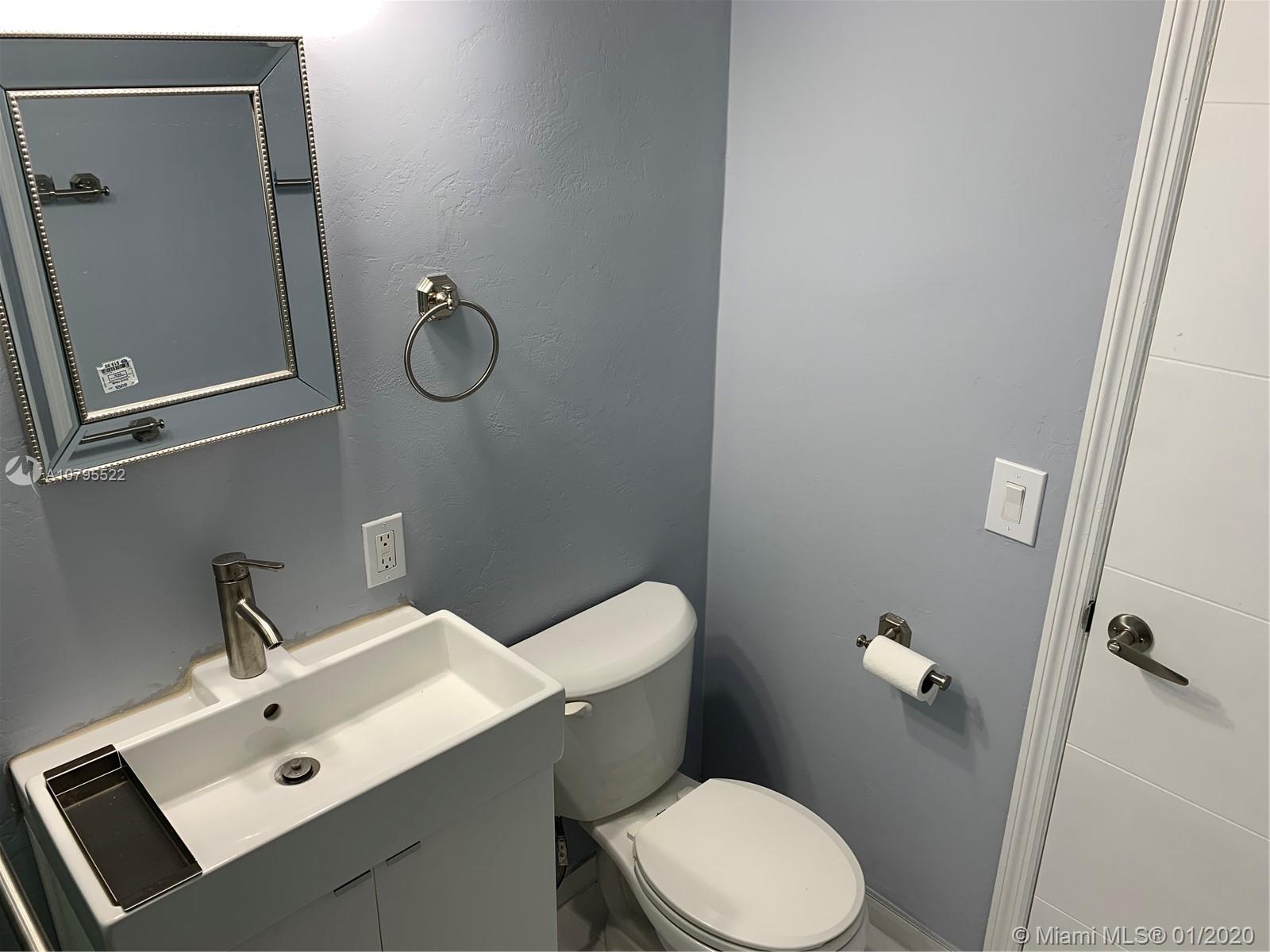 IRONS MANOR 2ND ADDN - Residential Lease