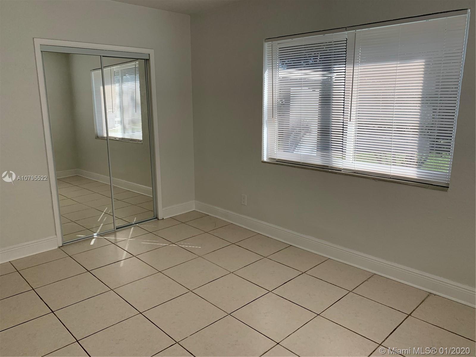 IRONS MANOR 2ND ADDN - Residential Lease