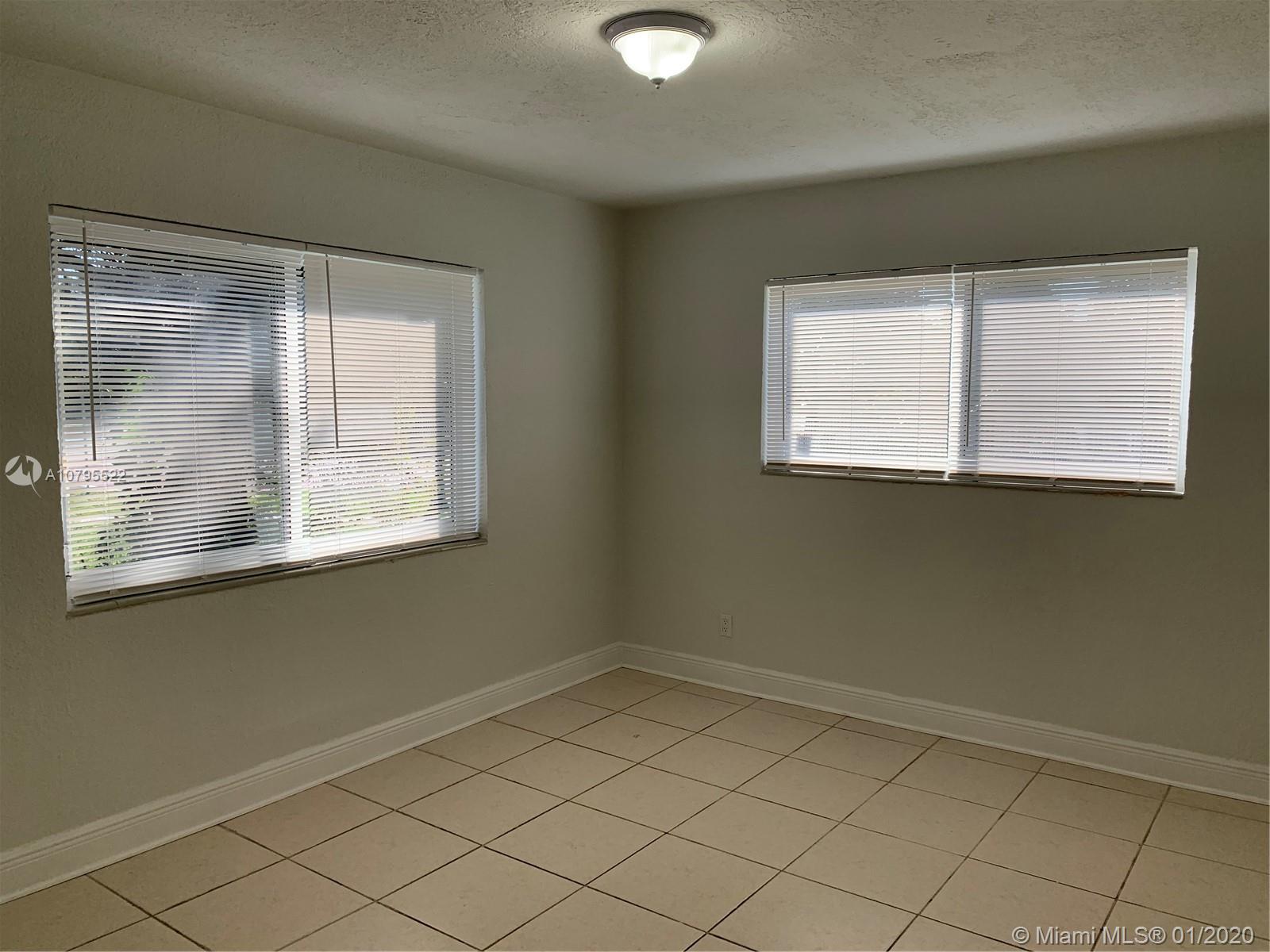 IRONS MANOR 2ND ADDN - Residential Lease