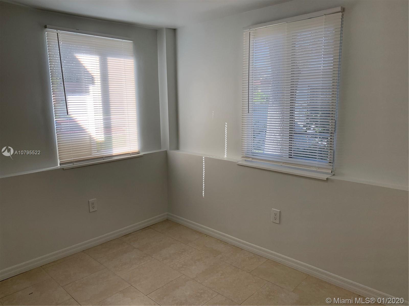 IRONS MANOR 2ND ADDN - Residential Lease