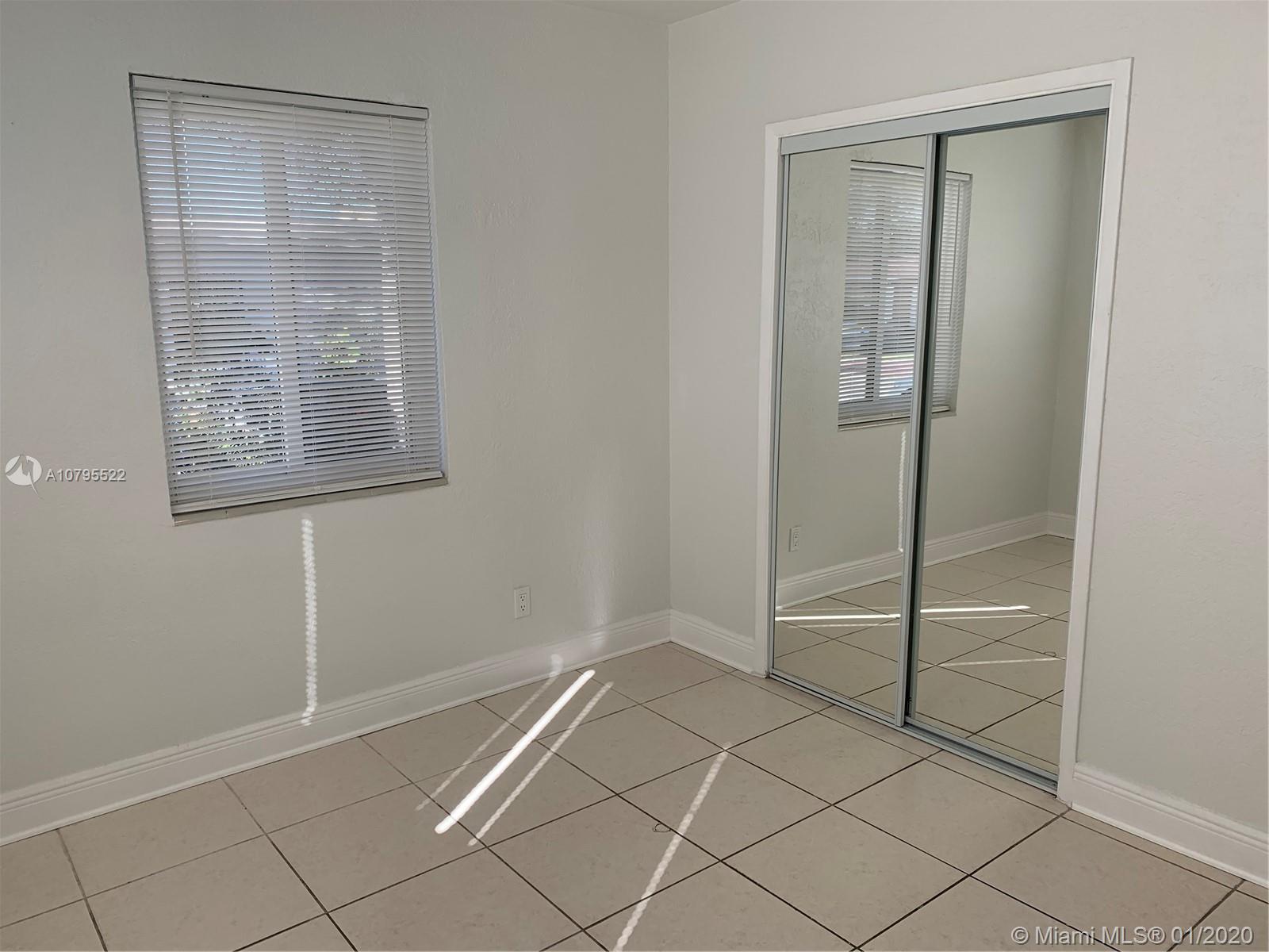 IRONS MANOR 2ND ADDN - Residential Lease