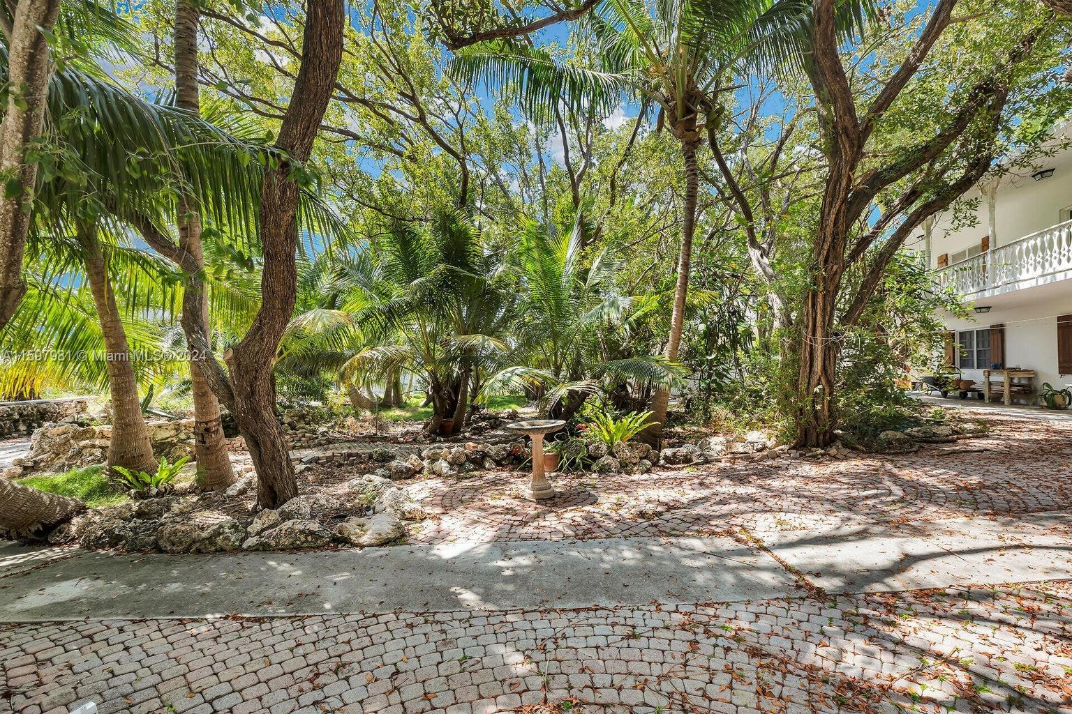 Tavernier Heights - Residential