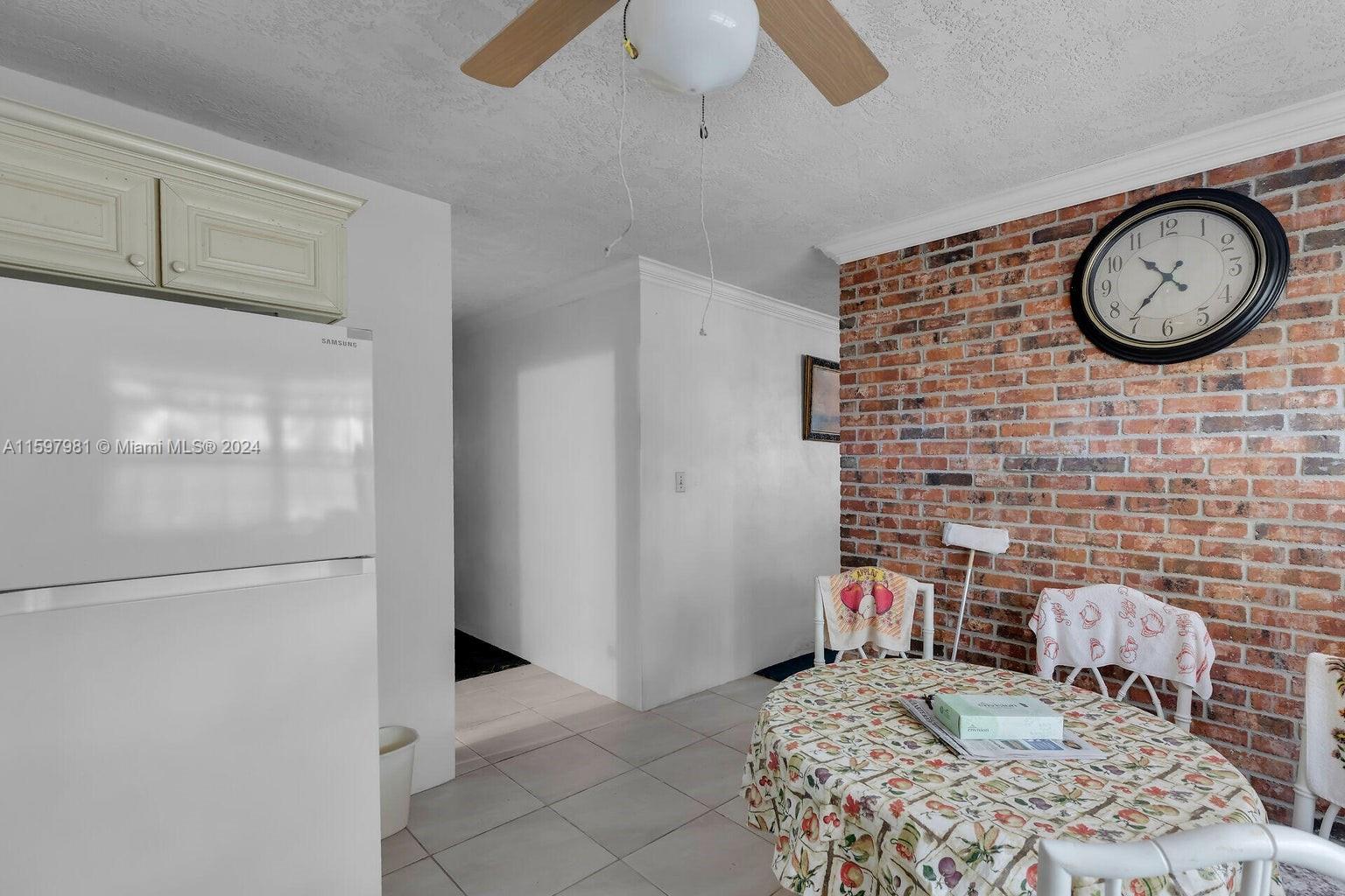 Tavernier Heights - Residential