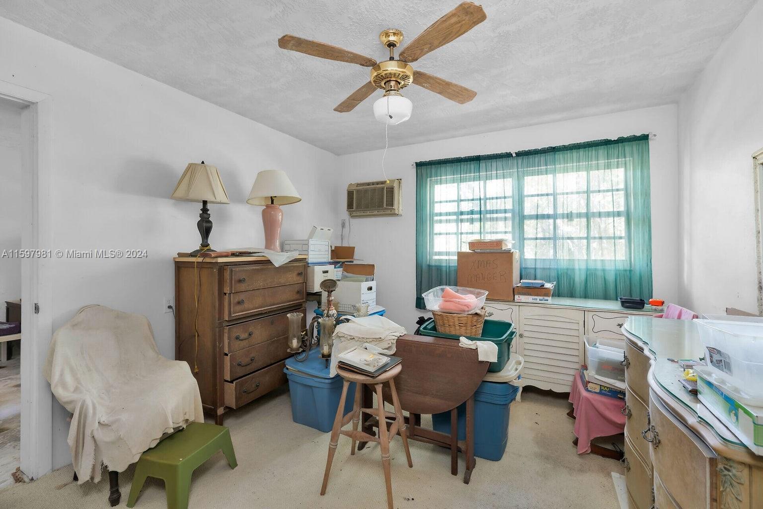 Tavernier Heights - Residential