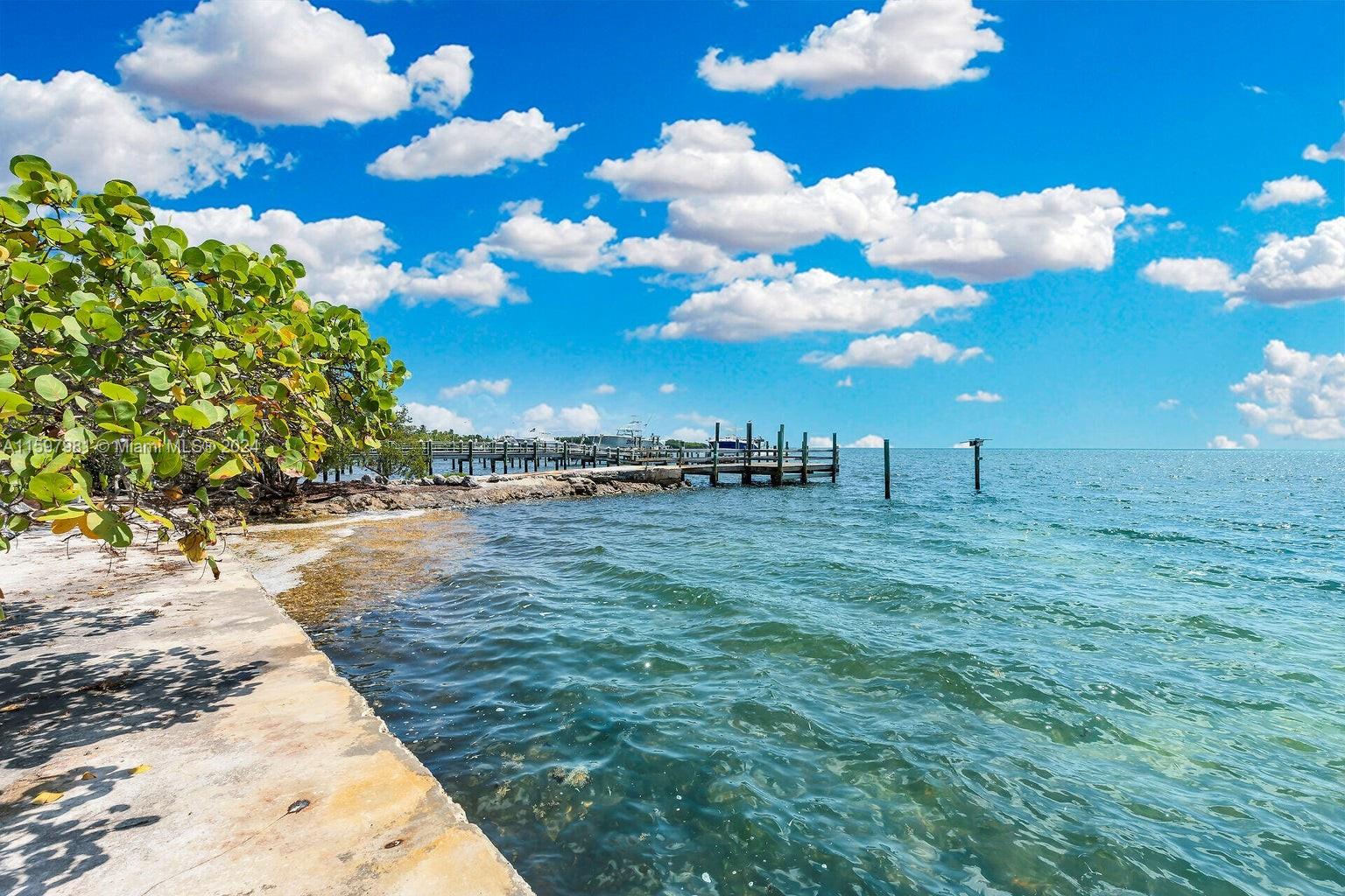 Tavernier Heights - Residential