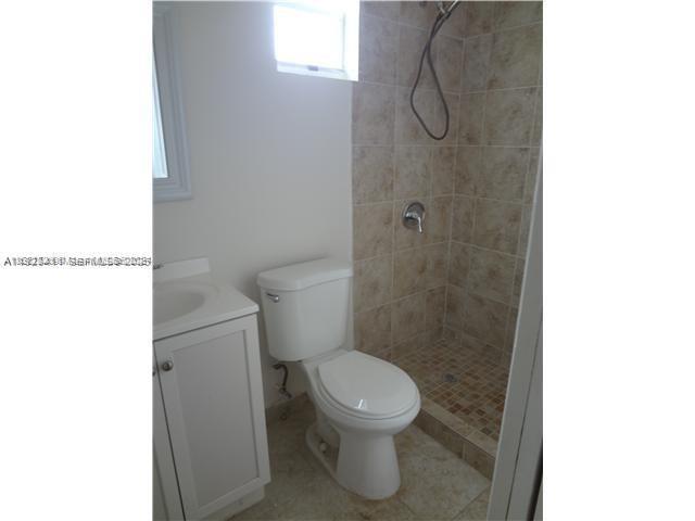 BRIAN MANORS - Residential