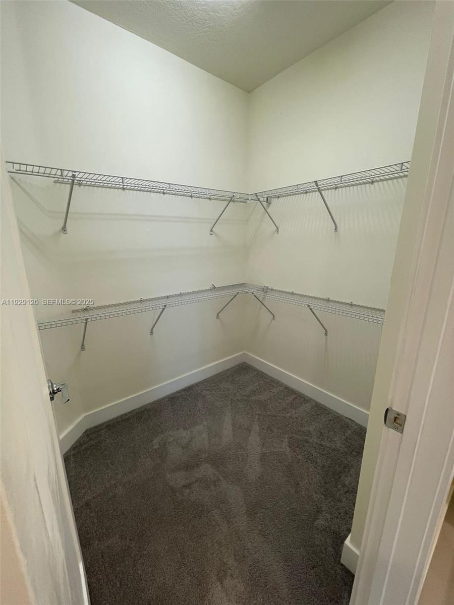 LANDMARK AT DORAL CONDO N - Residential Lease