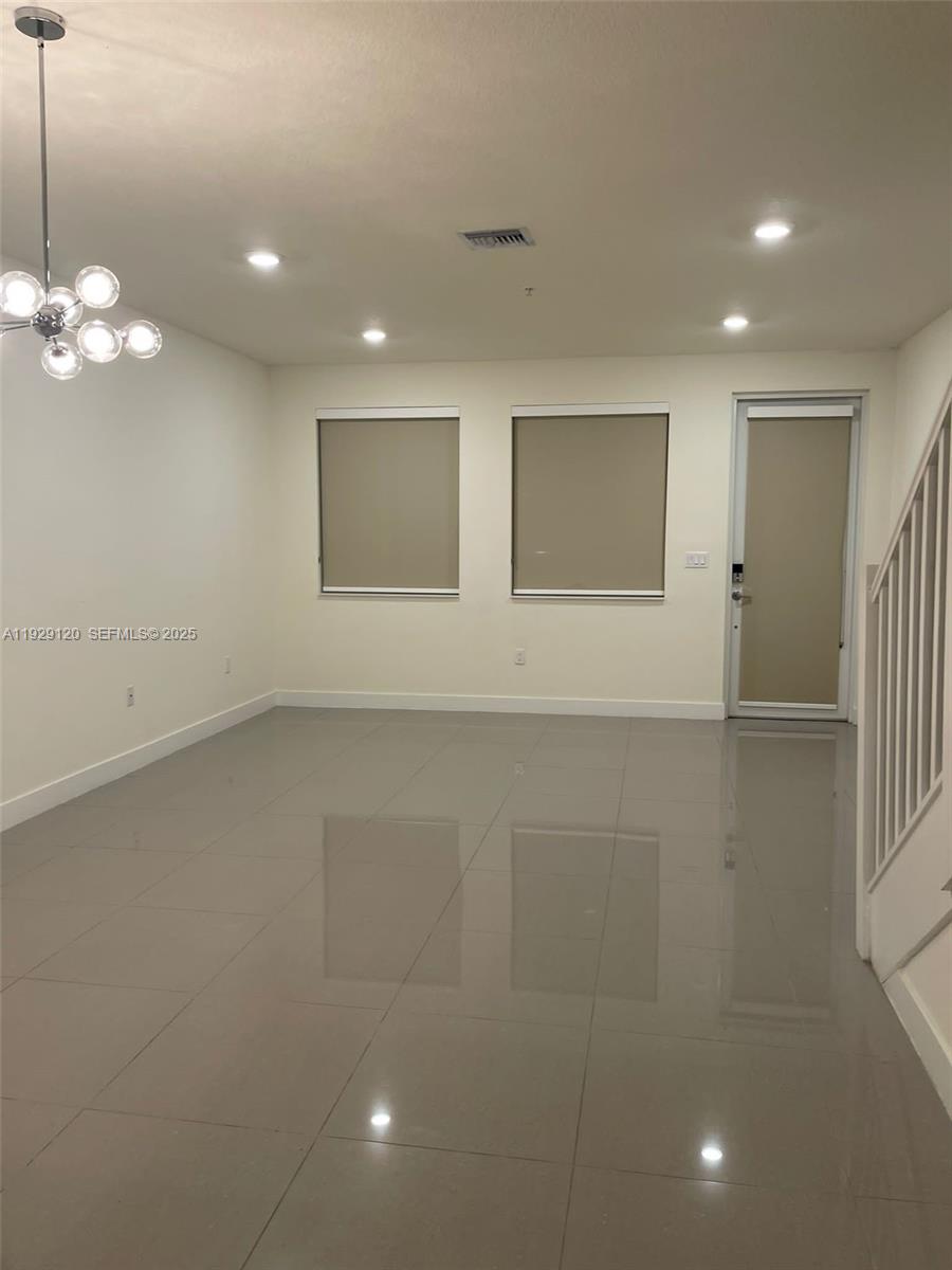 LANDMARK AT DORAL CONDO N - Residential Lease