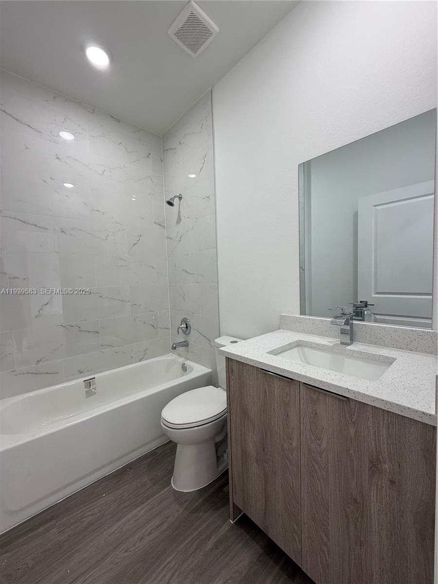 PORT LABELLE - Residential