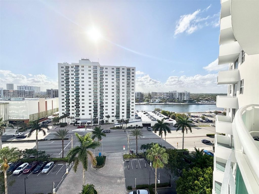 Photo of 3001 S Ocean Dr #937, Hollywood, FL 33019 (MLS # A11782292)