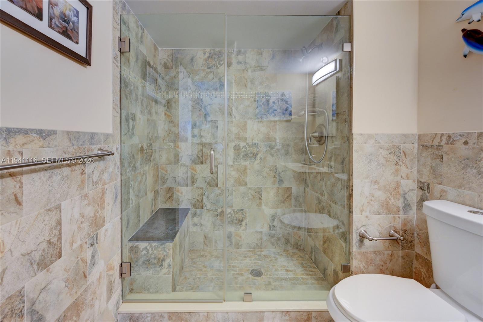 CROSS FOX CONDO - Residential