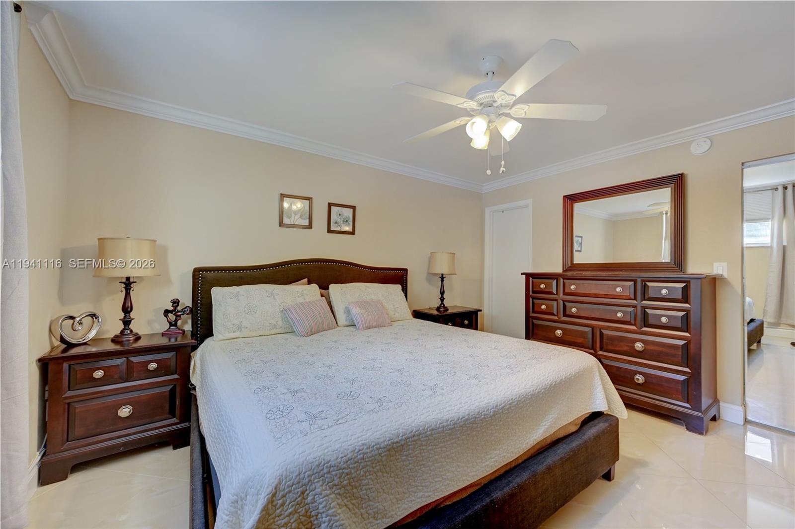 CROSS FOX CONDO - Residential