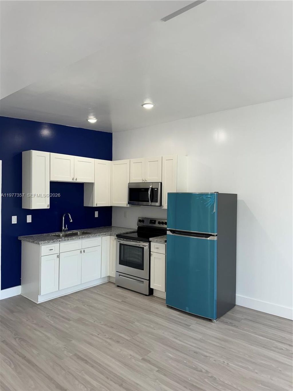 Photo of 526 NW 6th #A, Hallandale Beach, FL 33009 (MLS # A11977357)