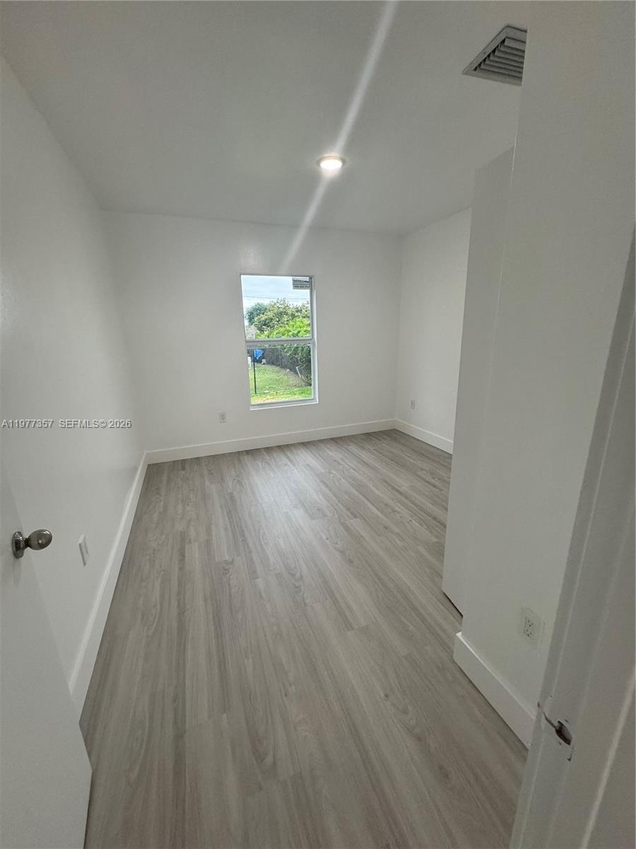 FOSTER HOMESITES - Residential Lease