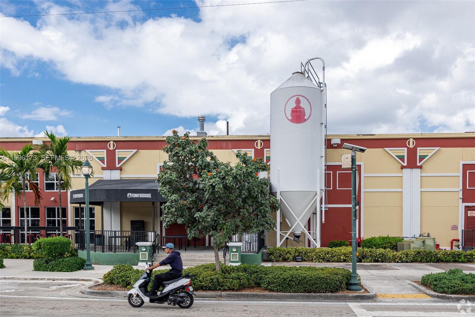 PROSPECT GARDENS - Residential Lease