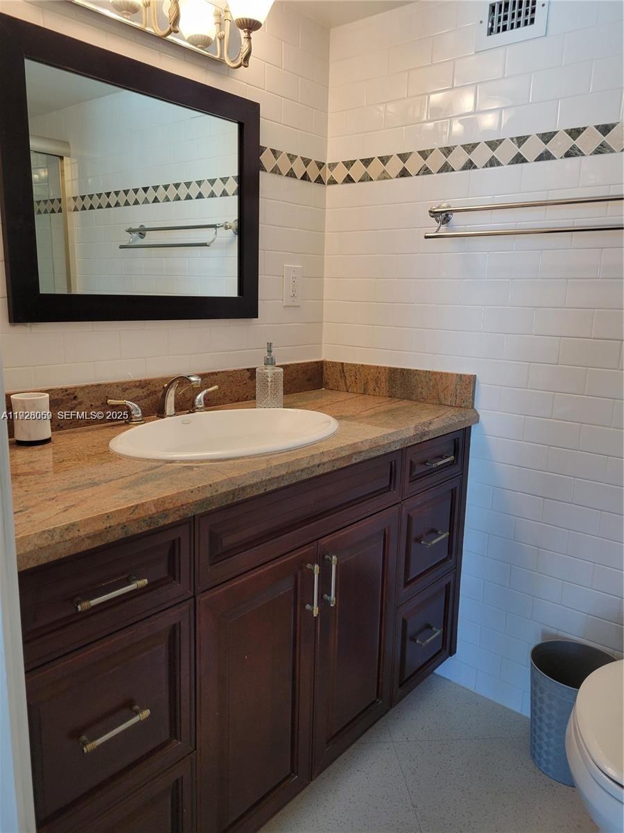 MIRASOL OCEAN TOWERS COND - Residential Lease