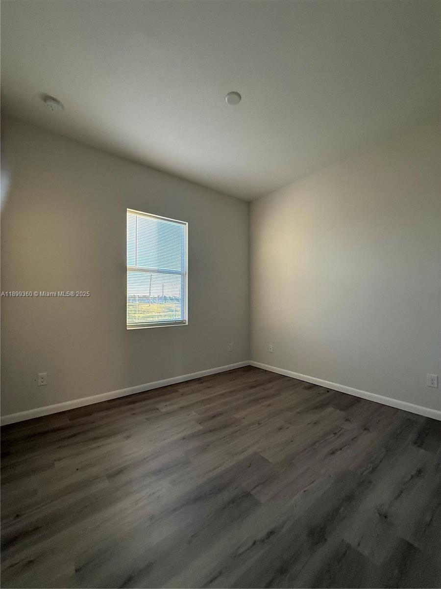 PORT LABELLE - Residential Lease