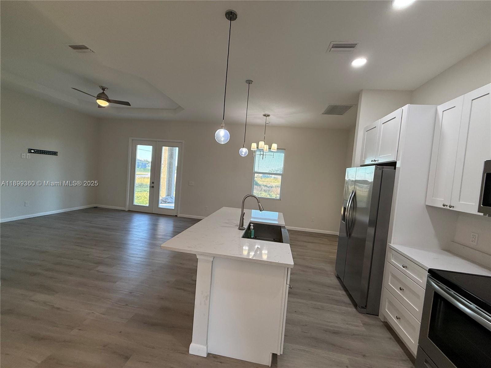 PORT LABELLE - Residential Lease