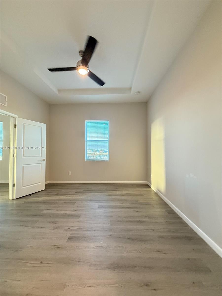 PORT LABELLE - Residential Lease