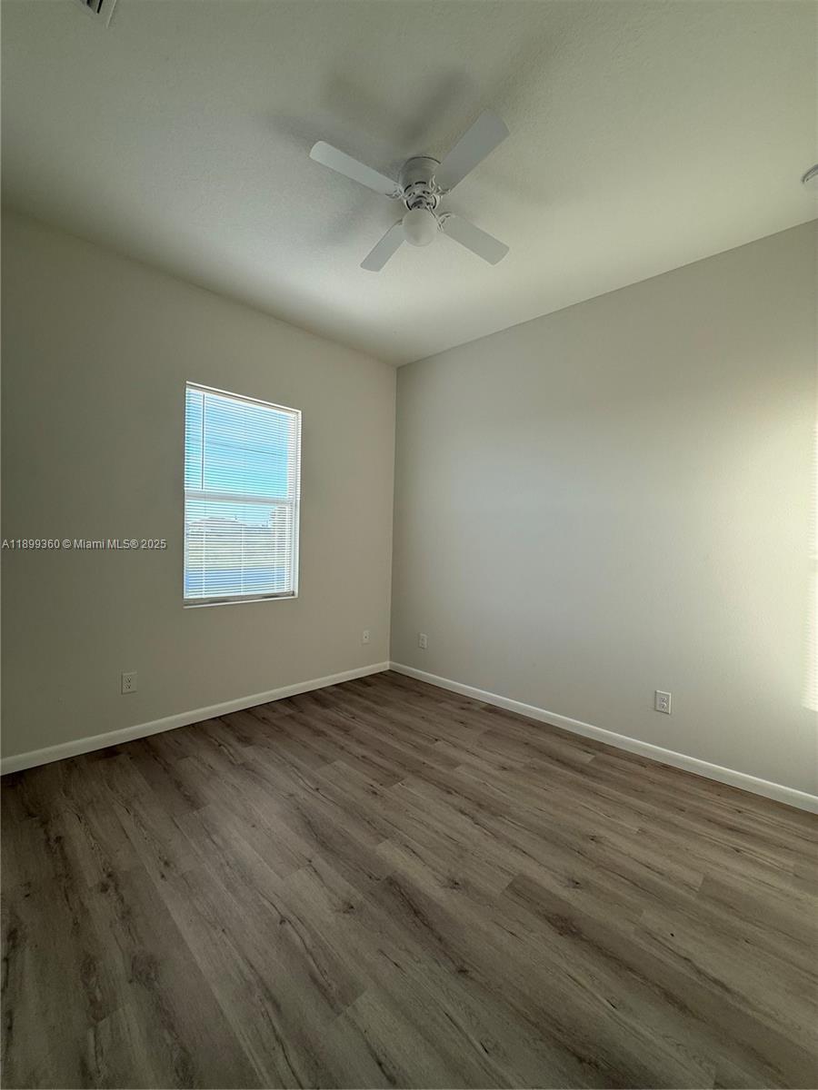 PORT LABELLE - Residential Lease