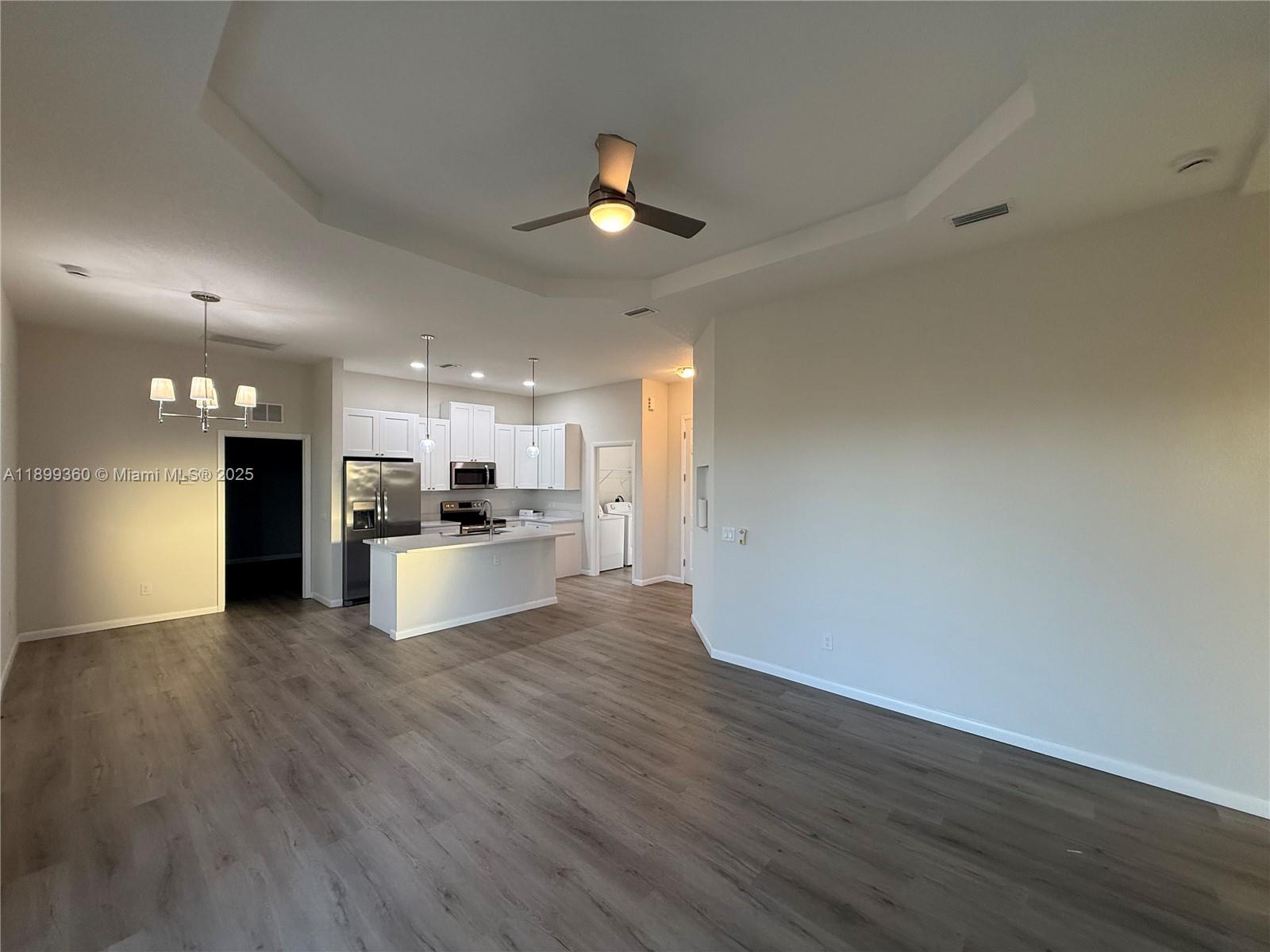 PORT LABELLE - Residential Lease