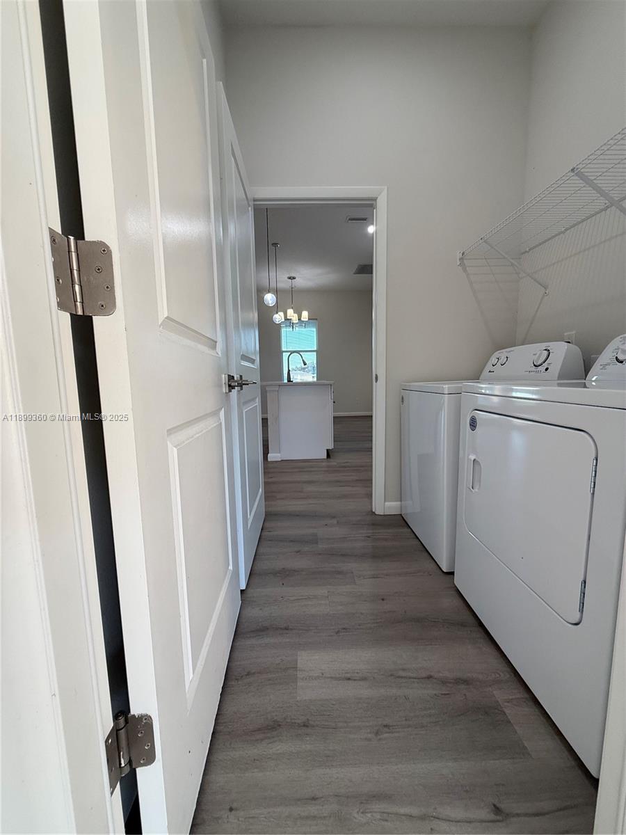 PORT LABELLE - Residential Lease