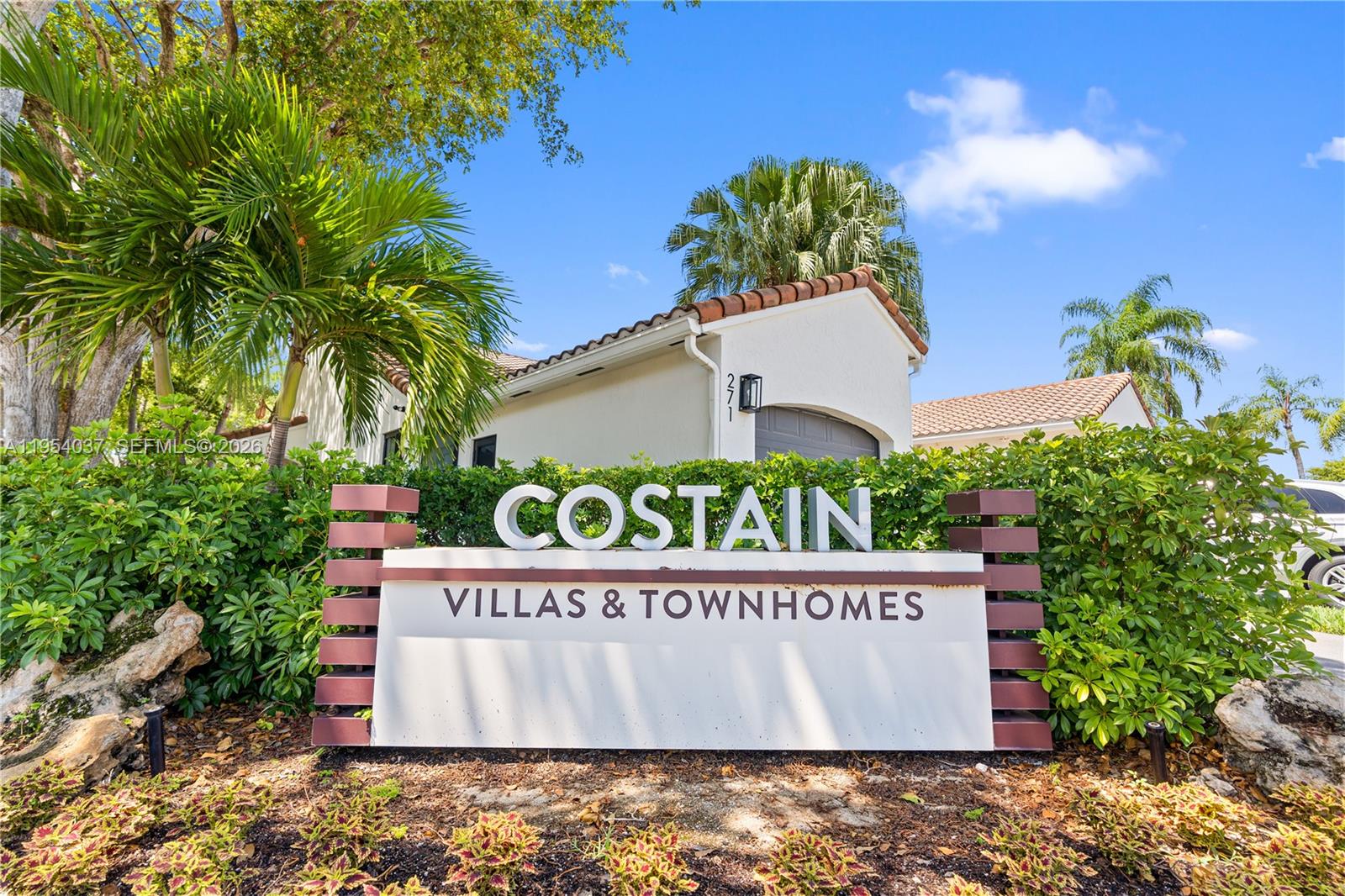 COSTAIN VILLAS HARBOR VIL - Residential