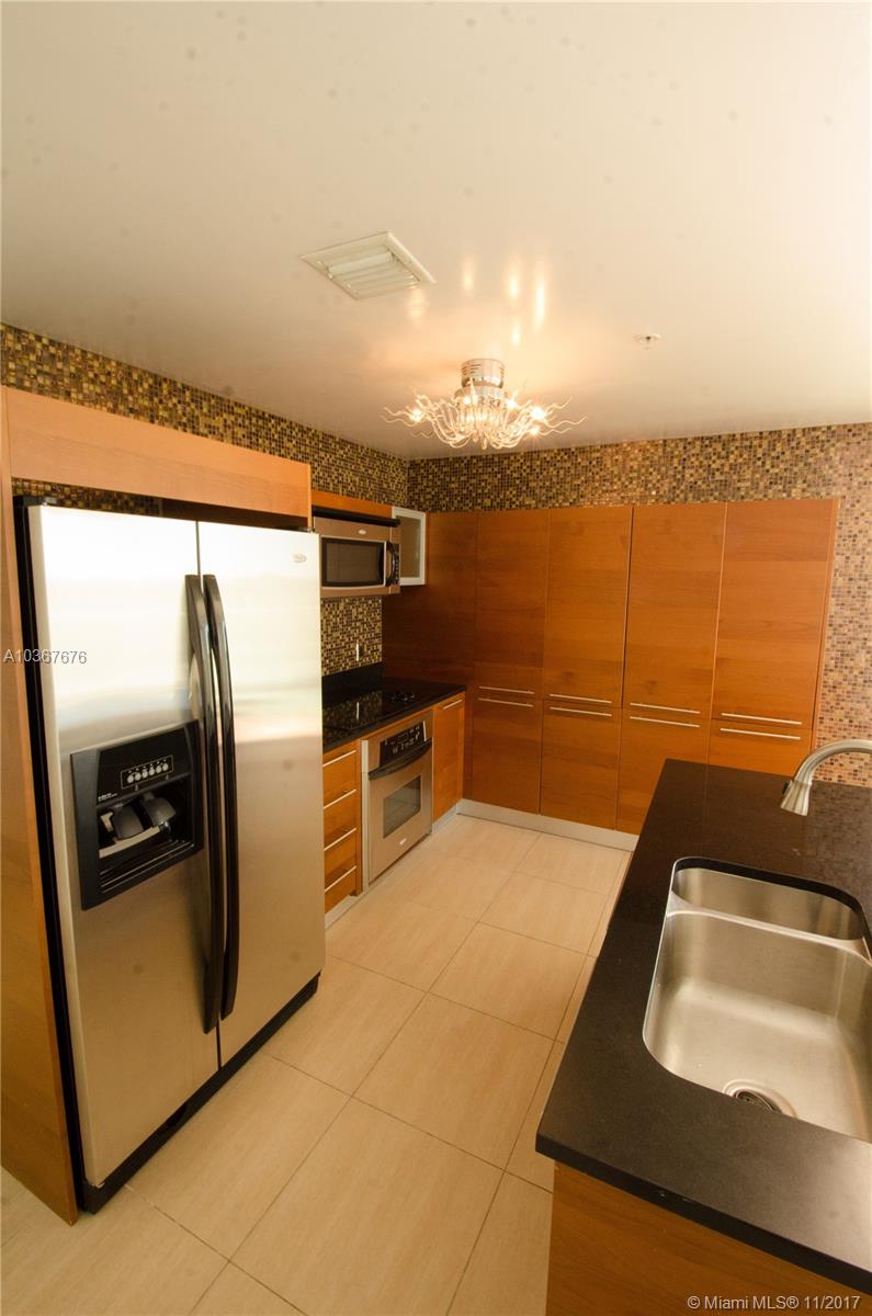 QUANTUM ON THE BAY CONDO - Residential Lease