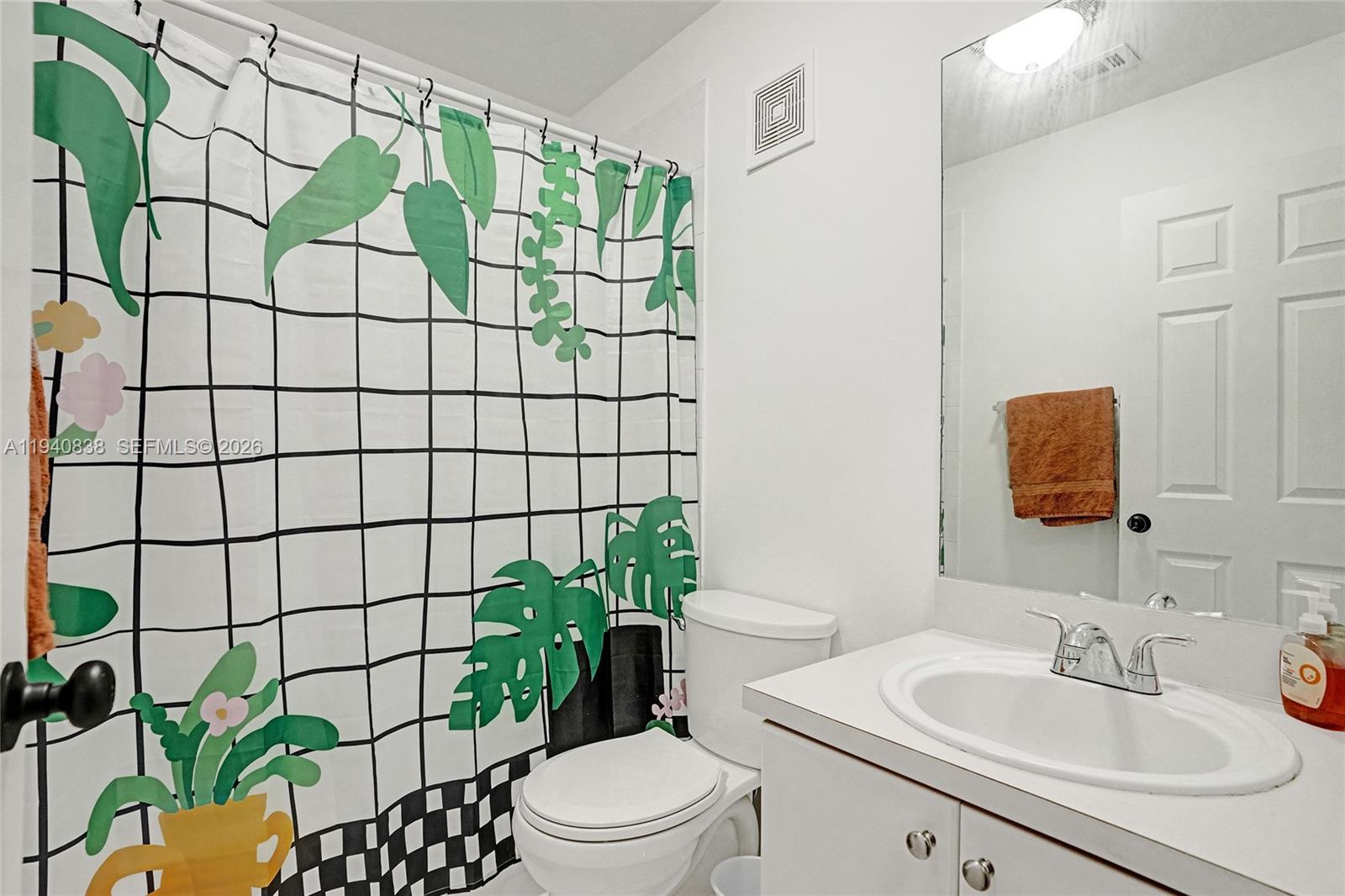 TOWNGATE CONDO - Residential