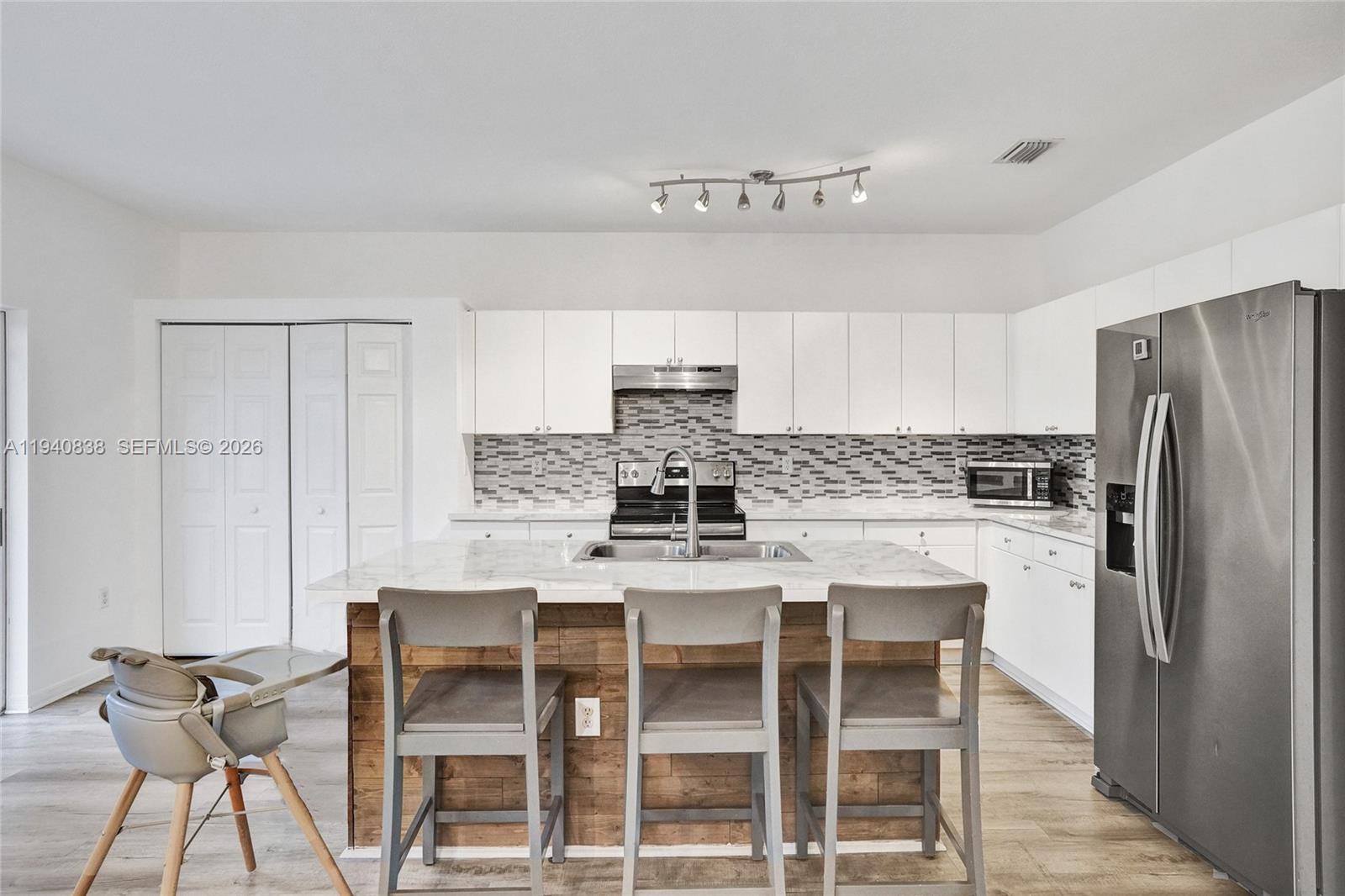 TOWNGATE CONDO - Residential