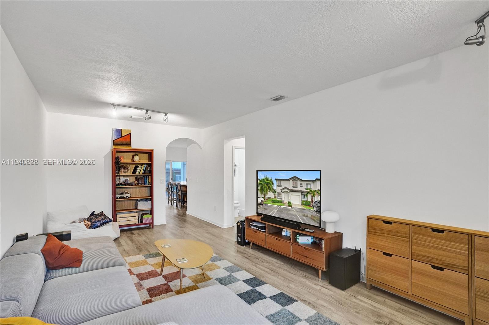 TOWNGATE CONDO - Residential