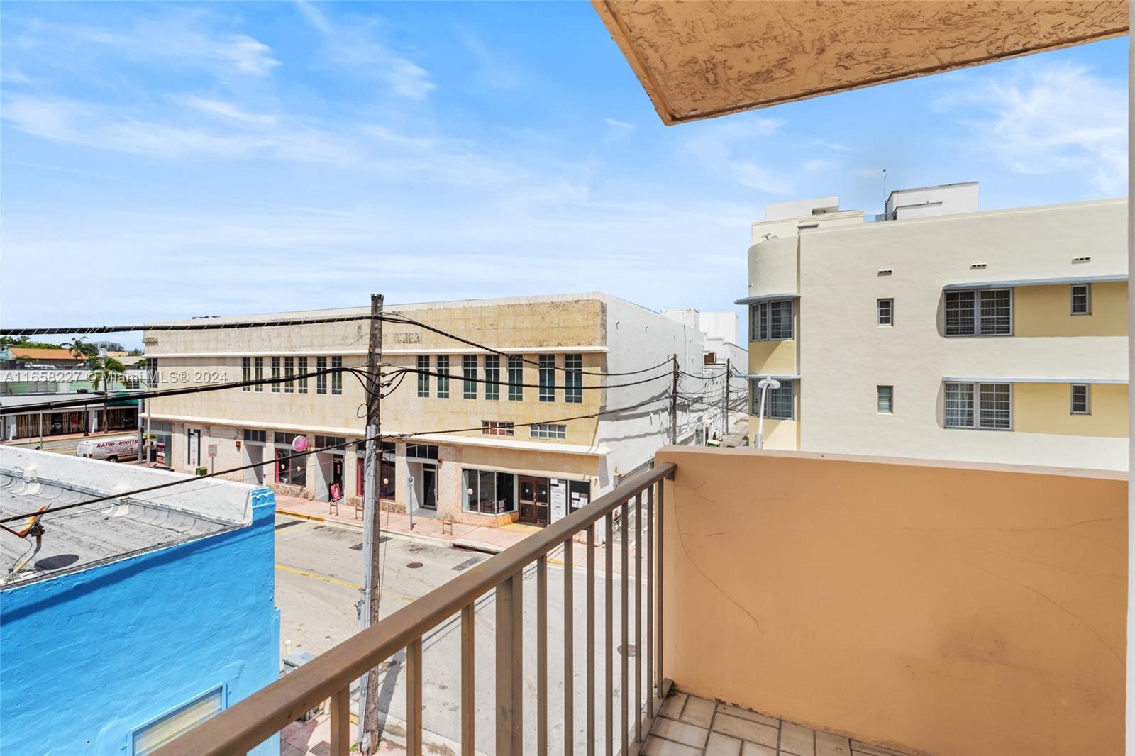COLLINS VISTA CONDO - Residential