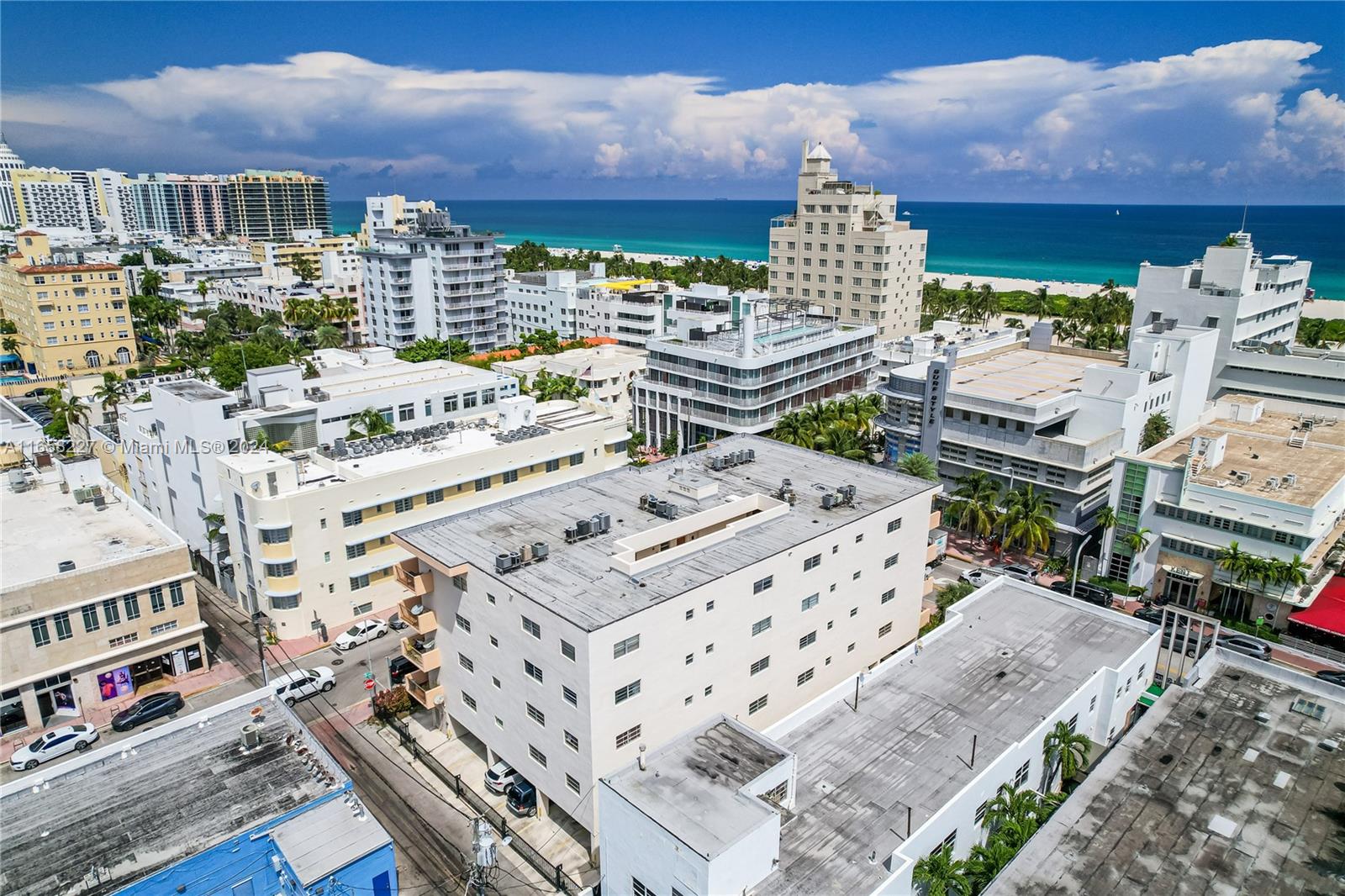 COLLINS VISTA CONDO - Residential