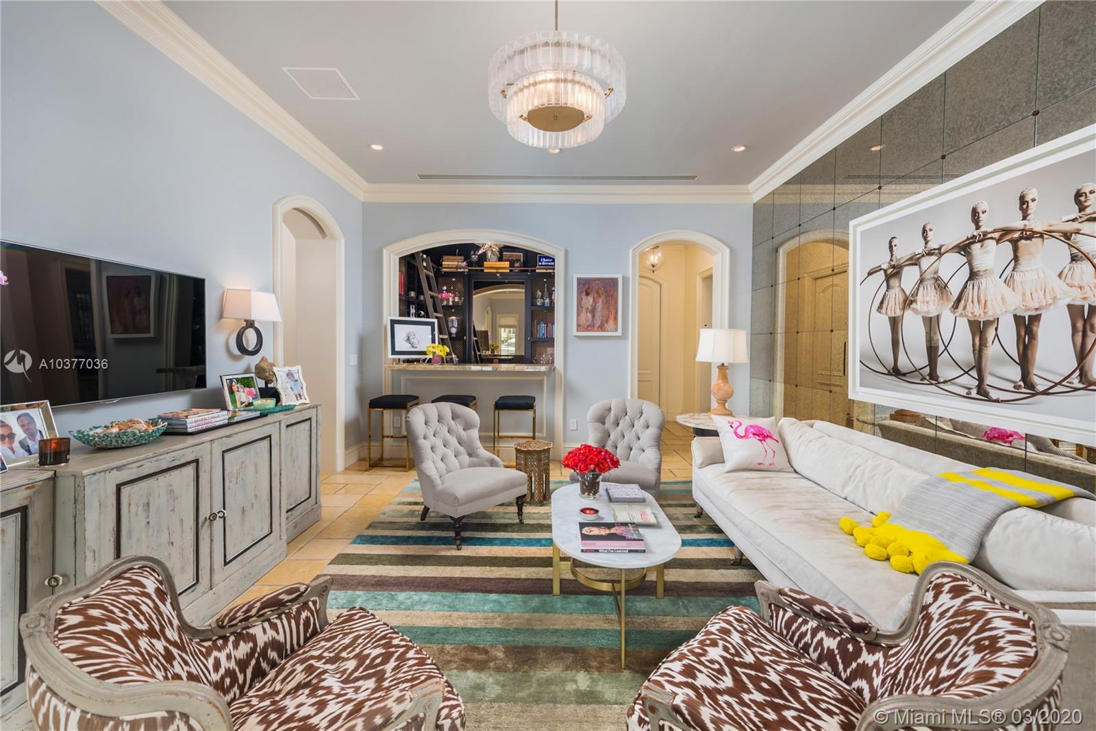 SUNSET ISLANDS-ISLAND NO - Residential