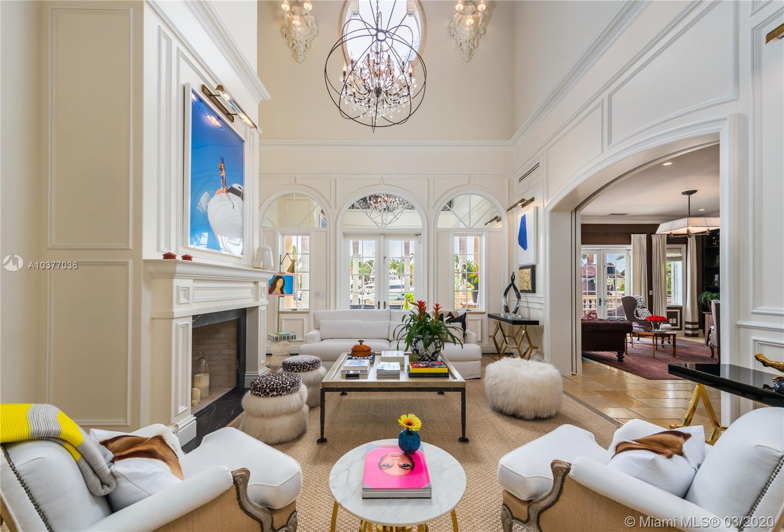 SUNSET ISLANDS-ISLAND NO - Residential