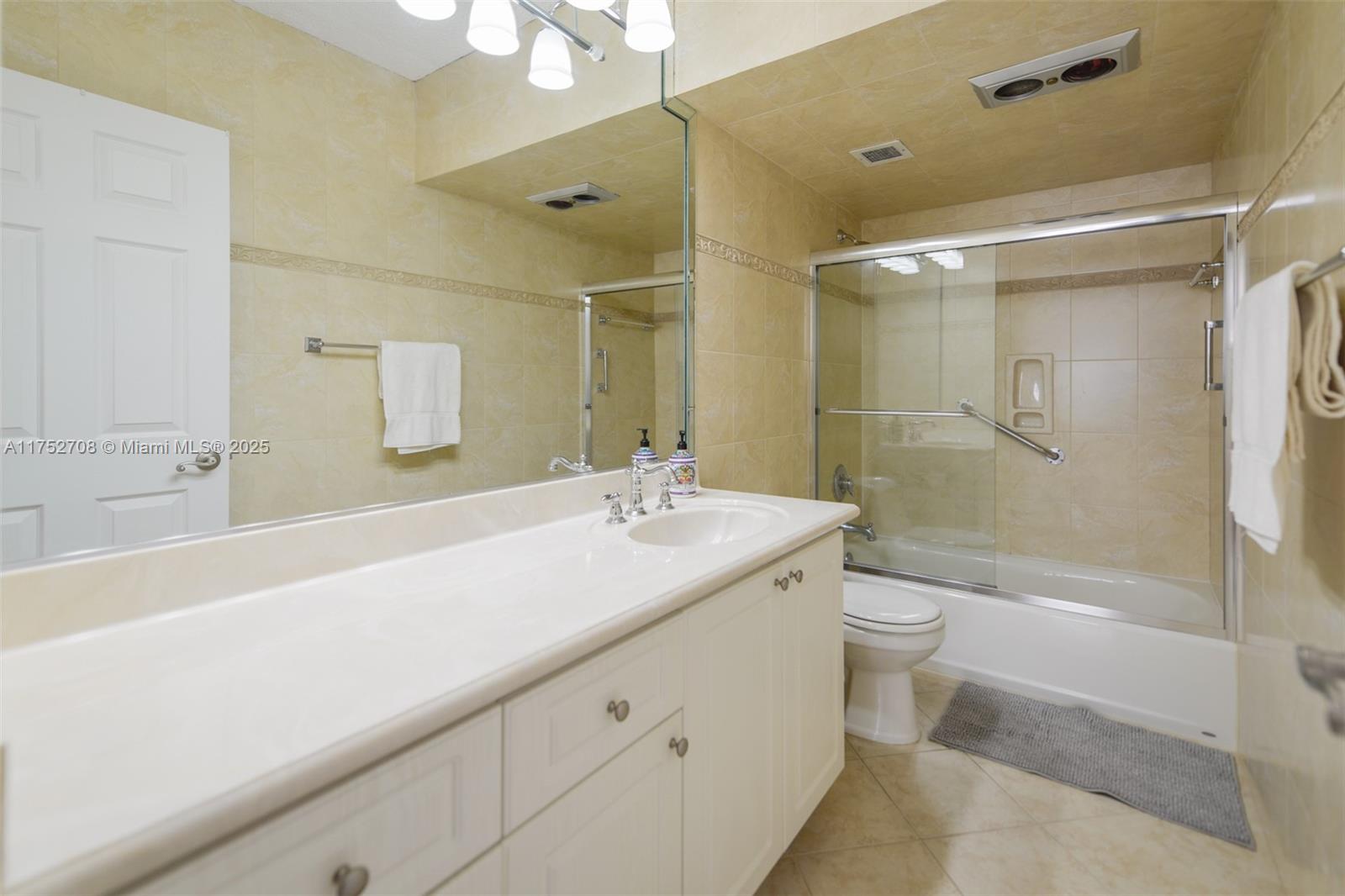 HEMISPHERES CONDO - Residential