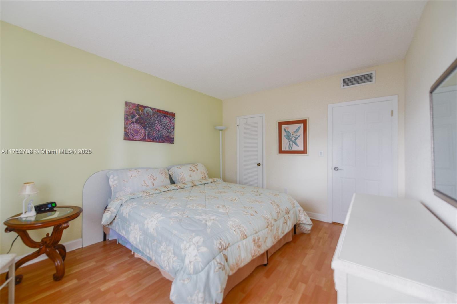 HEMISPHERES CONDO - Residential