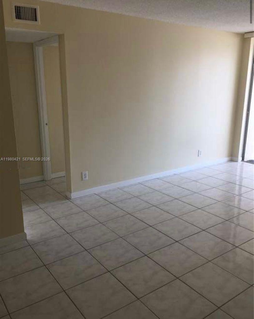 NEWPORT AT LAUDERHILL CON - Residential Lease