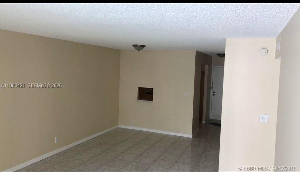 NEWPORT AT LAUDERHILL CON - Residential Lease