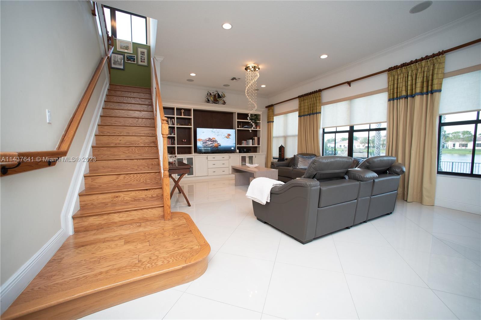 MONTERRA - Residential