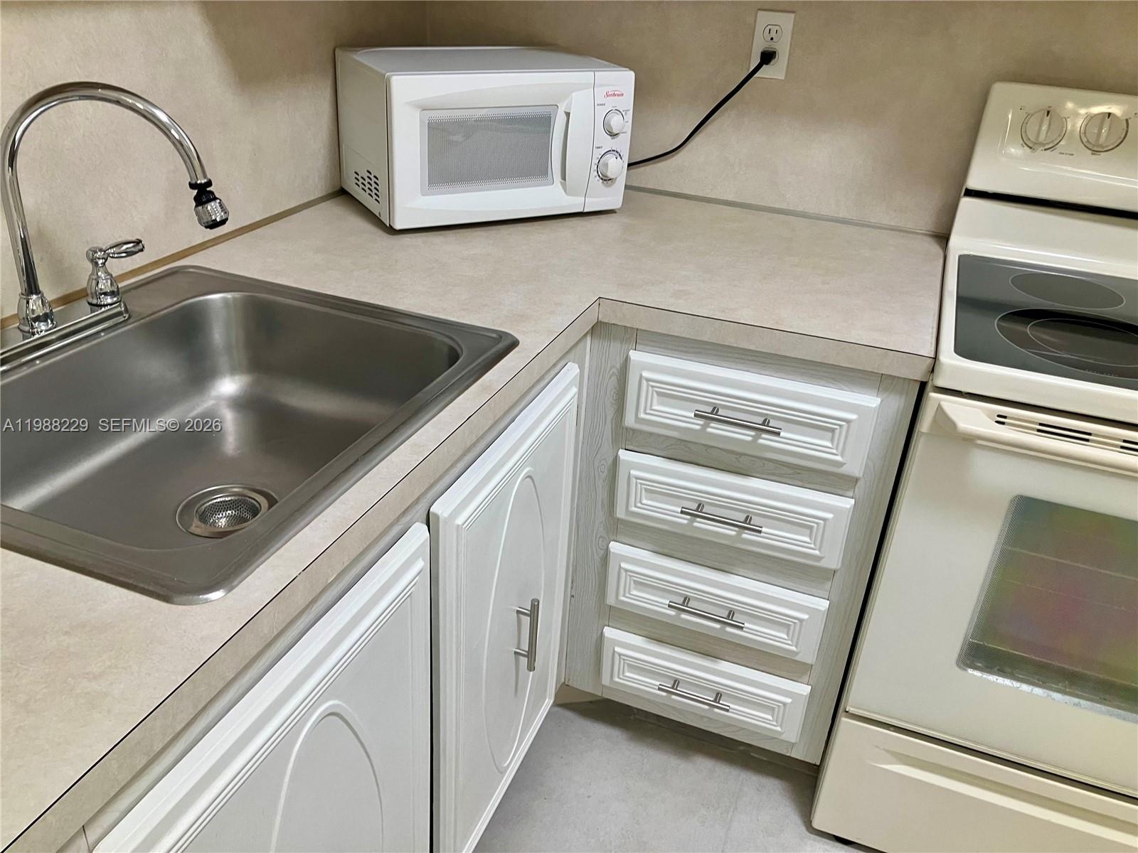 MEADOWS CONDO - Residential