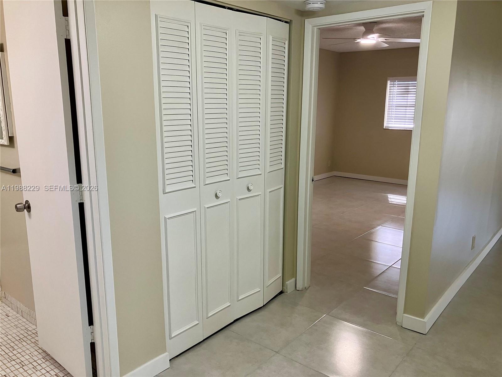 MEADOWS CONDO - Residential