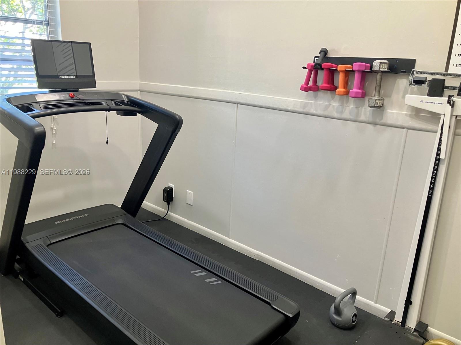 MEADOWS CONDO - Residential